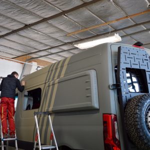 Montage Seitenplatte Modulsystem